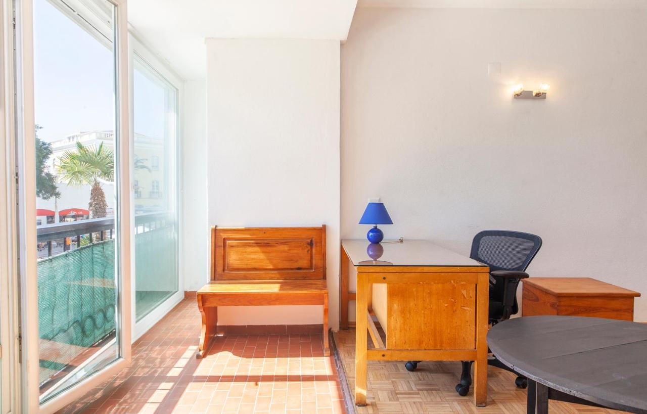 Lägenhet på 60 m² i Lagos centrum, med 2 sovrum och 1 badrum  Exteriör bild